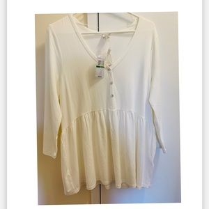 Brand new white top